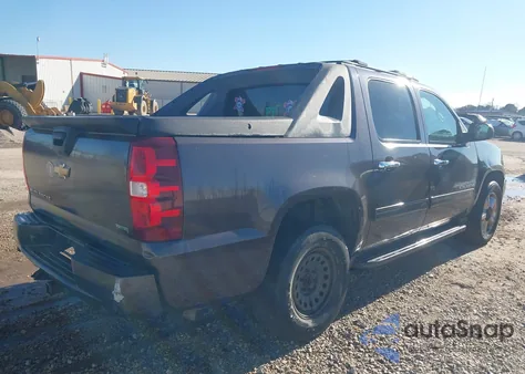 2011 Chevrolet Avalanche 1500 Ls z USA, uszkodzony, nr VIN 3GNMCEE04BG239295